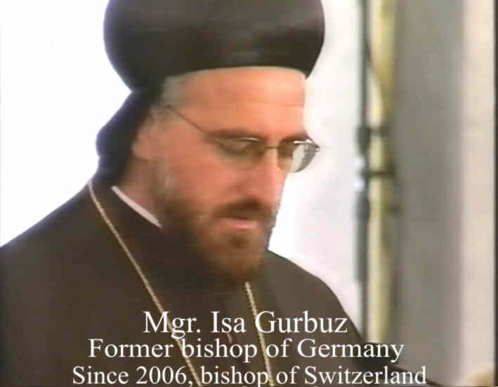 Begin 2006 ging bisschop Isa Gurbuz van Duitsland naar Zwitserland. Hij stelde echter als voorwaarde dat monnik Stefanus het klooster Mor Avgin diende te ... - Bishop_IsaGurbuz1